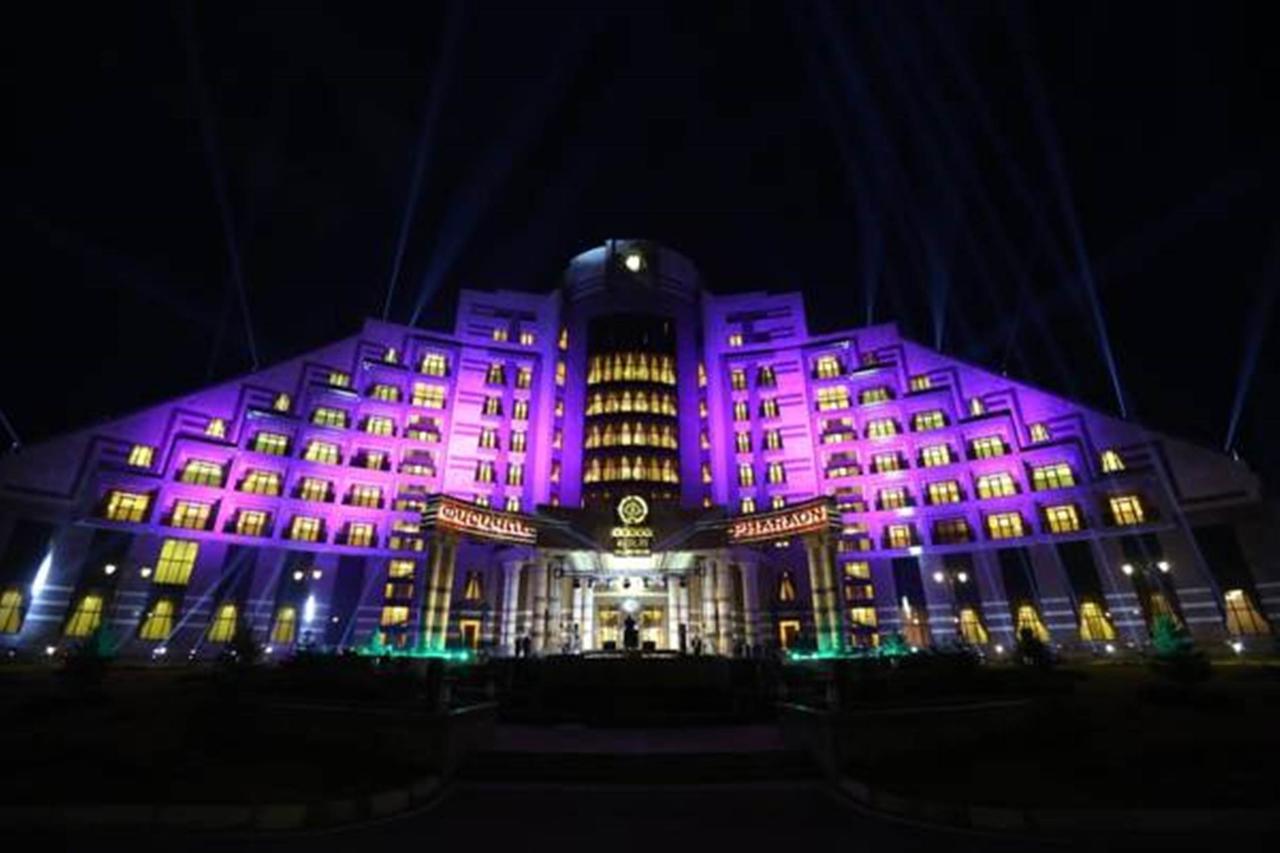 Multi Grand Pharaon Hotel Ptghni Exterior photo